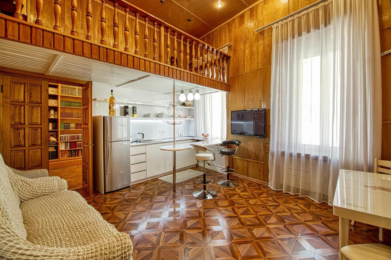 Rustaveli Central Aparthotel Tbilisi Exteriör bild